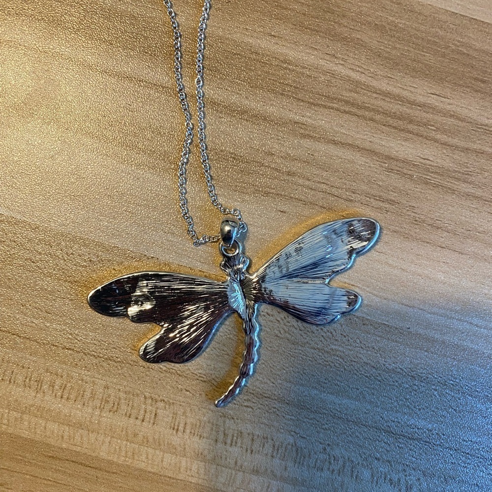 New Rain Jewelry Large Dragonfly Pendant Necklace Silver Chain Boho Blue Hippie - Picture 5 of 7